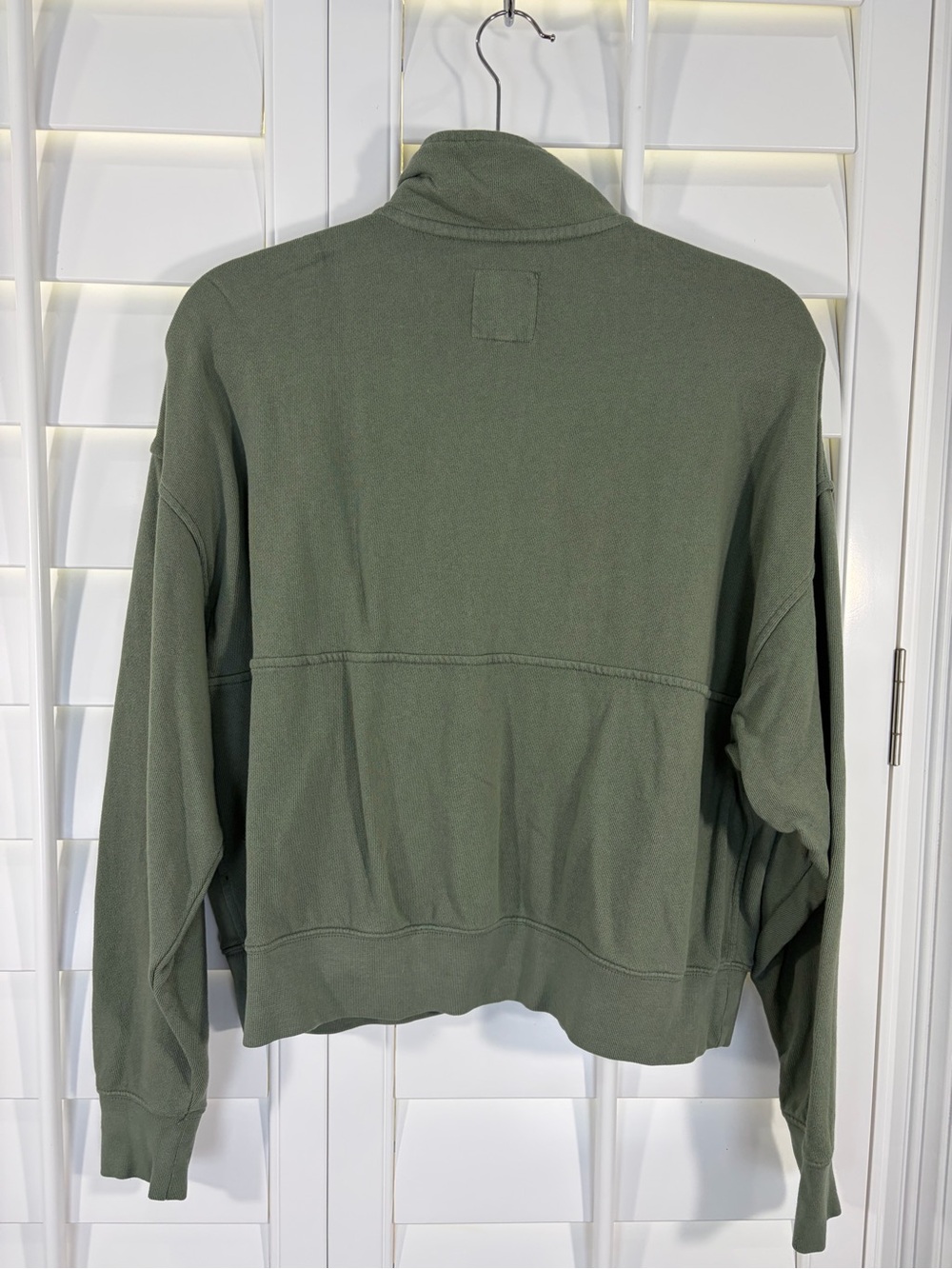 aerie Green Kangaroo Pocket Pullover Sweatshirt (XS) - Picture 3 of 8